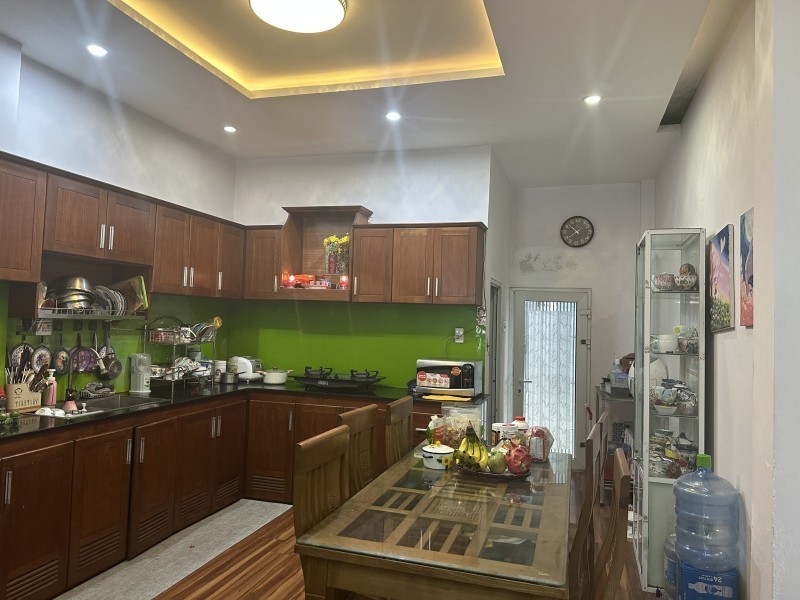 Nhà mặt tiền Bùi Thị Xuân, Sơn Trà, 64m2, giá 9,7 tỷ, gần biển 2