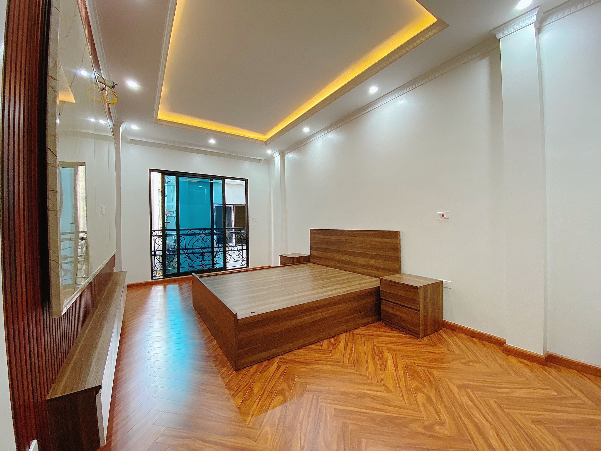 Bán nhà Vĩnh Phúc, Ba Đình, dt 50m, ngõ rộng, 20m ra phố, ô tô đỗ sát cửa. Giá 12.5 tỷ 4