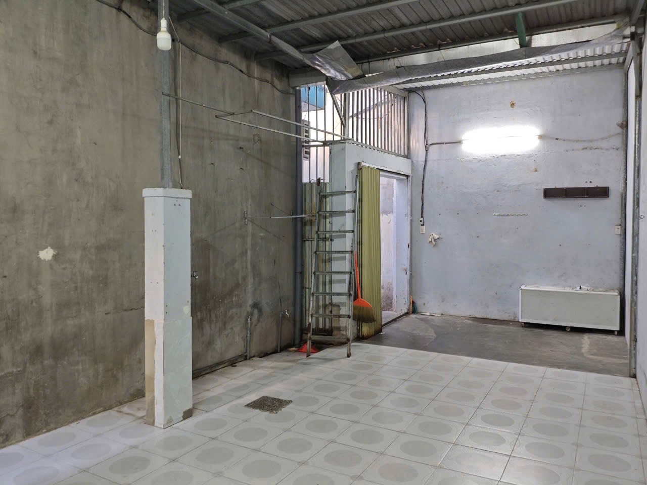 BÁN NHÀ CẤP 4 HẺM PHƯỚC LONG, NAM NHA TRANG