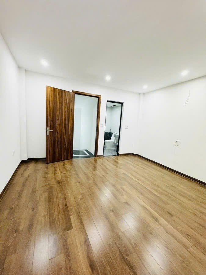BÁN NHÀ NGỌC THỤY – LONG BIÊN  NHÀ MỚI – Ô TÔ ĐỖ CỔNG 3