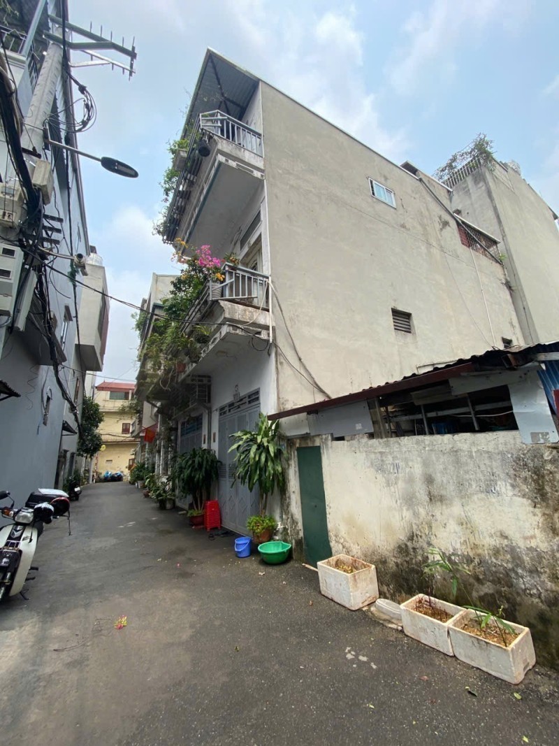 ĐỨC GIANG – LONG BIÊN  40m² – C4 – NGÕ Ô TÔ – PHÂN LÔ – TẶNG THIẾT KẾ 6 TẦNG 3