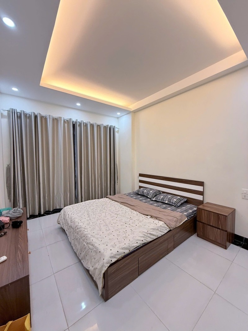 NHÀ NGỌC THỤY 36.5M² – 4 PHÒNG NGỦ – Ô TÔ ĐỖ CỬA, NỘI THẤT ĐẲNG CẤP 3