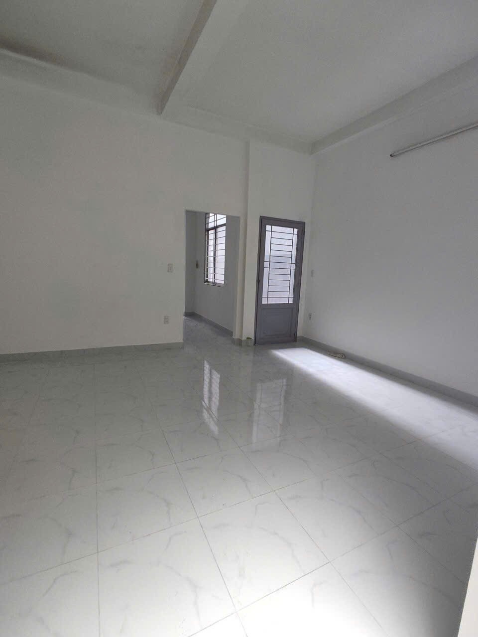 Bán nhà đường số 79 Tân Quy Quận 7 dt 5,5x21m,2 lầu giá 26 tỷ