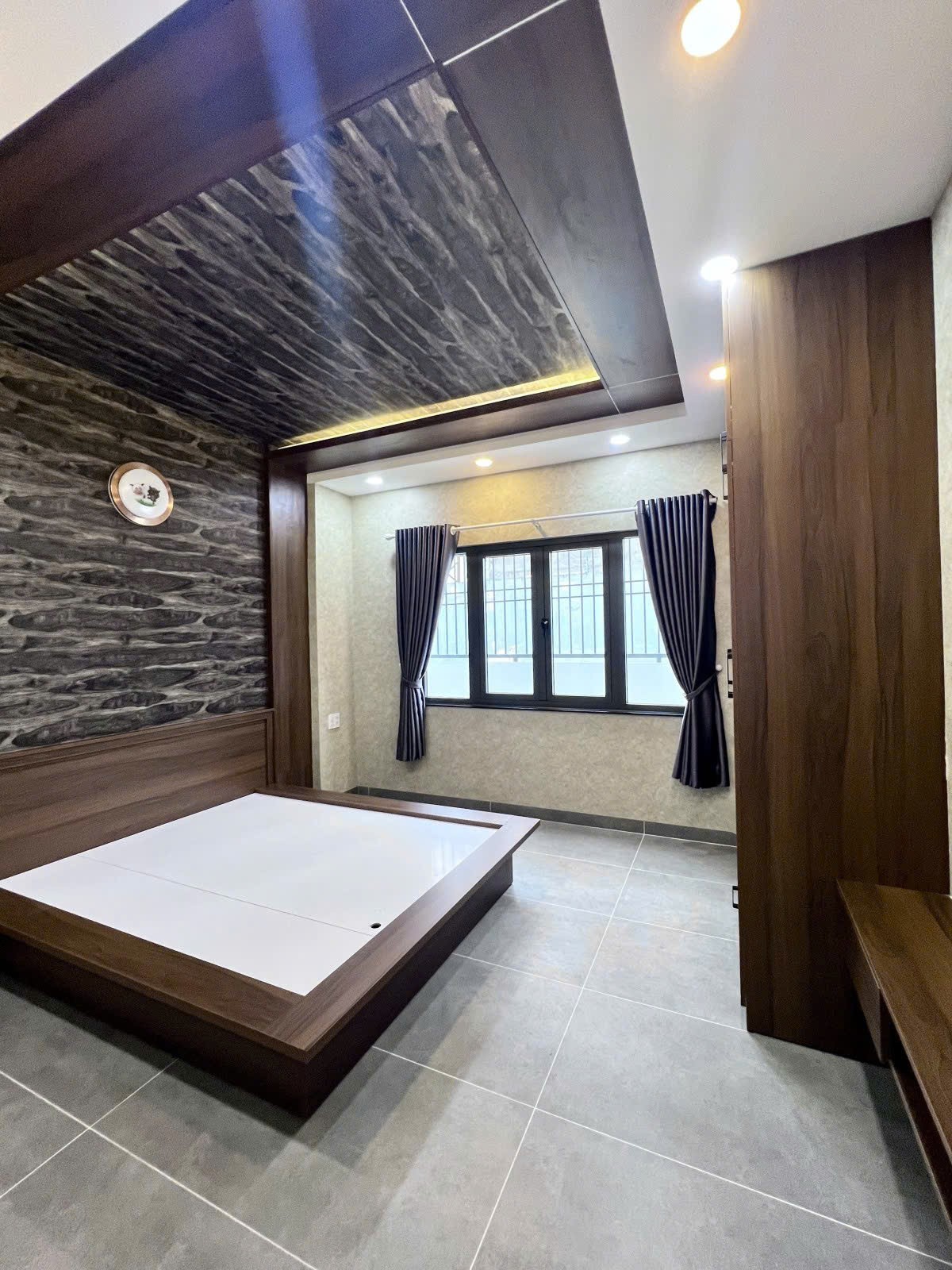 KHU VIP TÂN HƯƠNG TÂN PHÚ HẺM XE TẢI 64M2 MỚI 4 TẦNG SHR CHỈ 9.8 TỶ 8