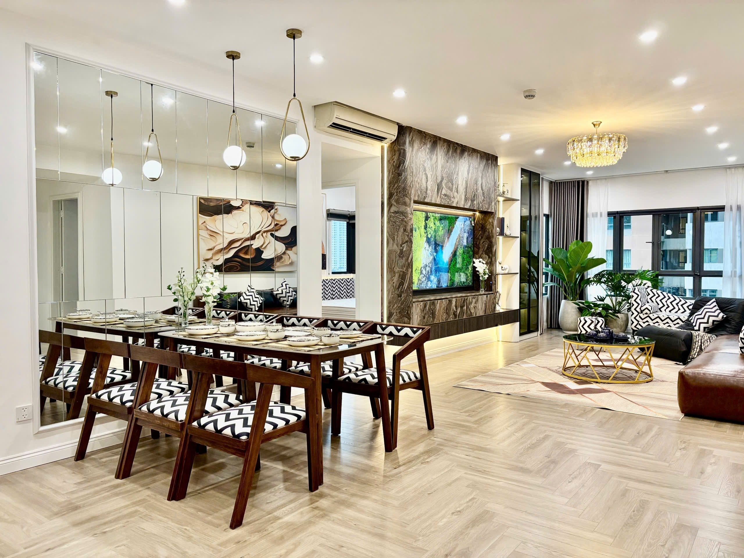 Cần bán Căn hộ chung cư dự án Mulberry Lane, Diện tích 124m², Giá 8.1 Tỷ 2