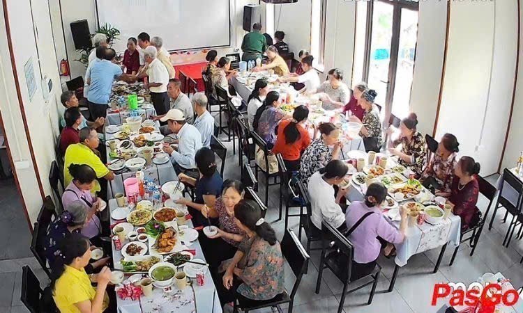 Do công việc bận dộn nên E cần sang nhượng nhà hàng hoặc kết hợp kinh doanh 2