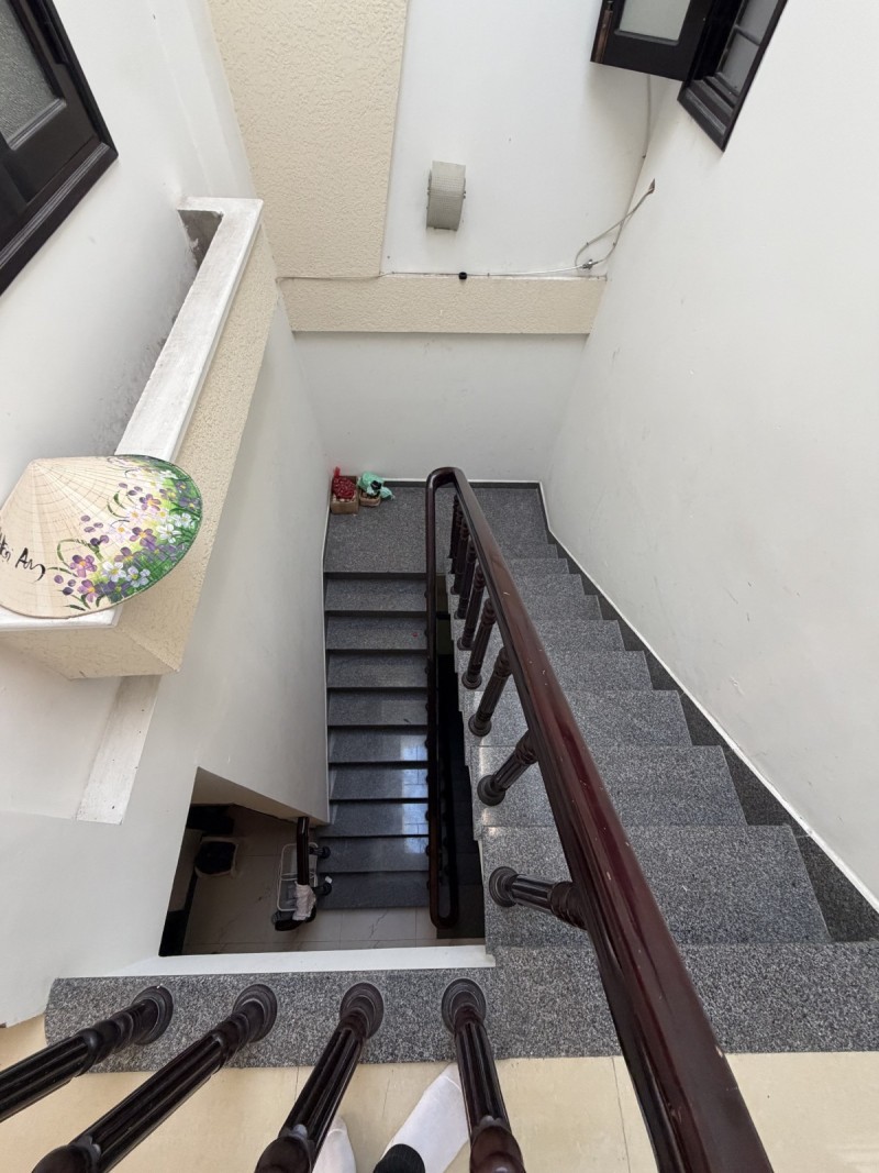Mặt tiền Thủ Khoa Huân, gần biển Mỹ Khê, nhà 3 tầng 114m2 hạ chào 1.5 tỷ, chỉ còn 14.3 tỷ 3