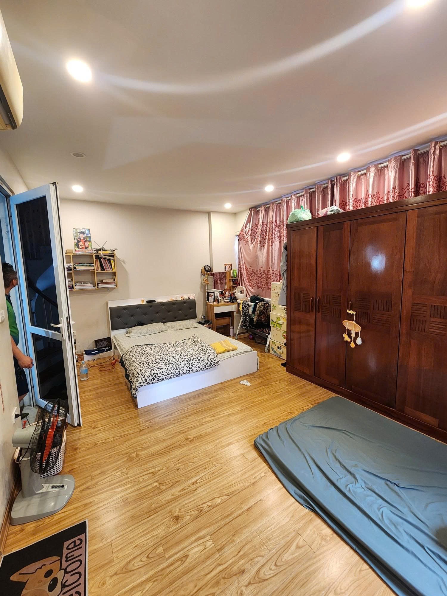 Bán Nhà Kim Ngưu 30m2. 5 tầng. mặt tiền 5m. Giá đẹp  14.6 Tỷ Hai Bà Trưng Hà Nội 5
