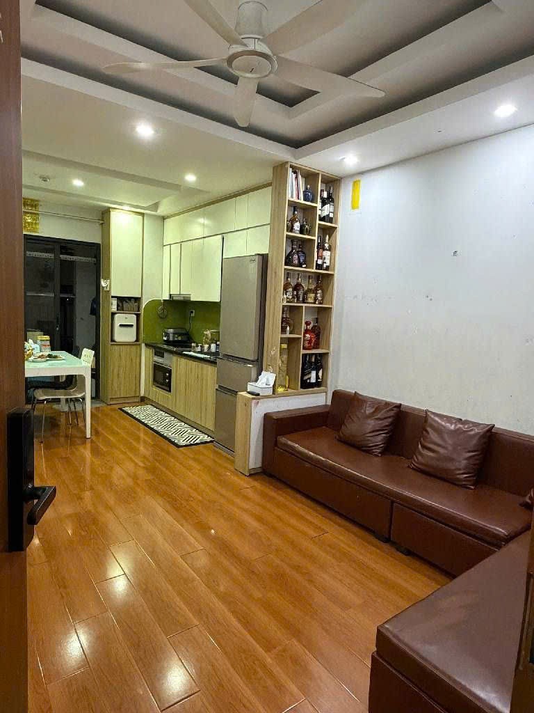 Cần bán Căn hộ chung cư đường Hưng Phúc, Phường Yên Sở, Diện tích 60m², Giá 4.3 Tỷ 2