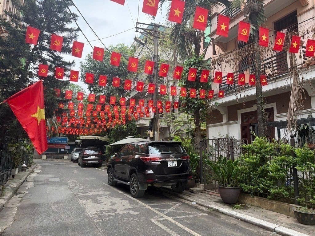 Cần bán Nhà mặt tiền đường Trương Định, Phường Trương Định, Diện tích 62m², Giá 22.5 Tỷ 2