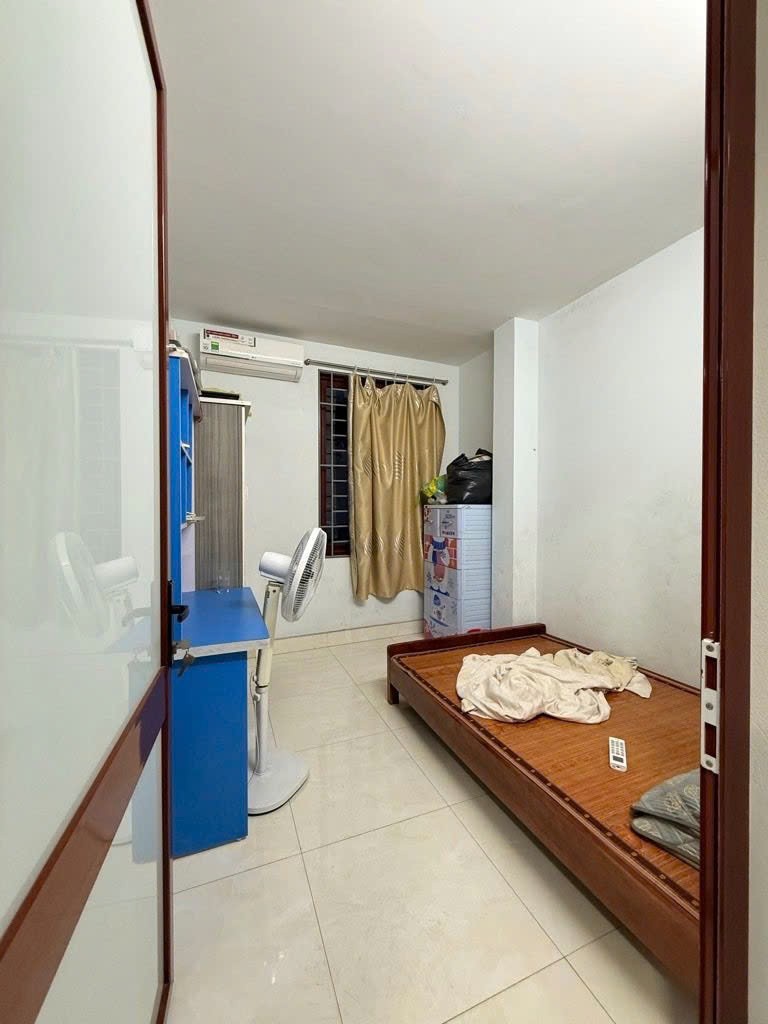 Cần bán Nhà mặt tiền đường Tây Trà, Phường Trần Phú, Diện tích 34m², Giá 6.4 Tỷ 4
