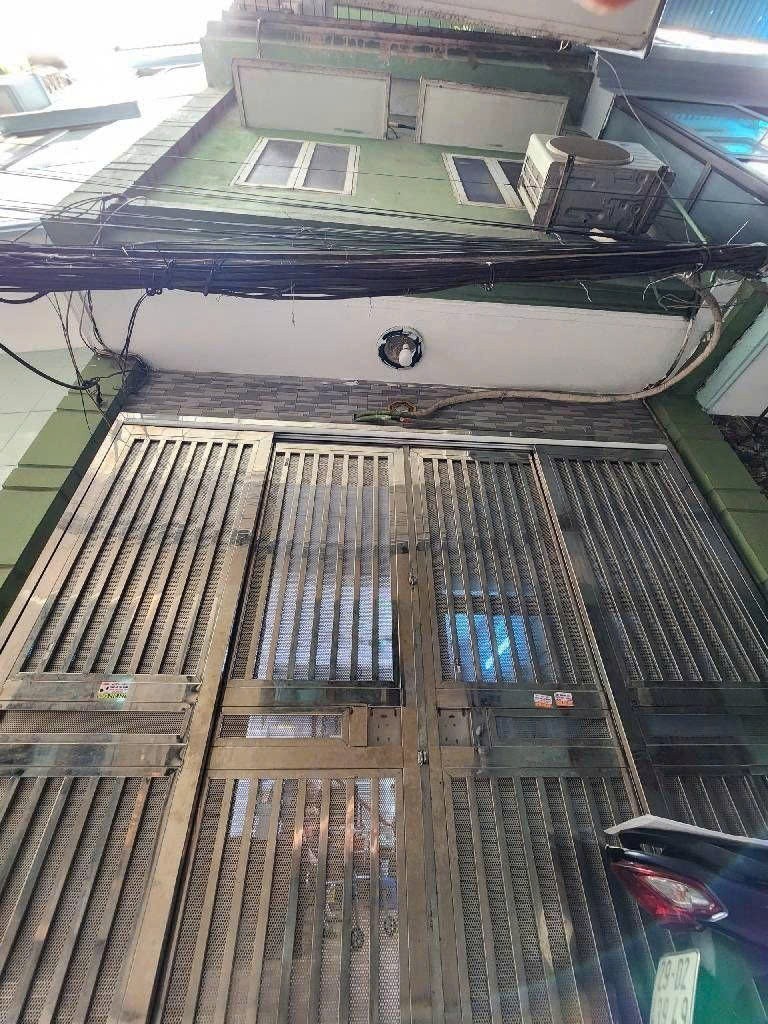 Cần bán Nhà mặt tiền đường Tân Mai, Phường Tân Mai, Diện tích 39m², Giá 4.6 Tỷ 2