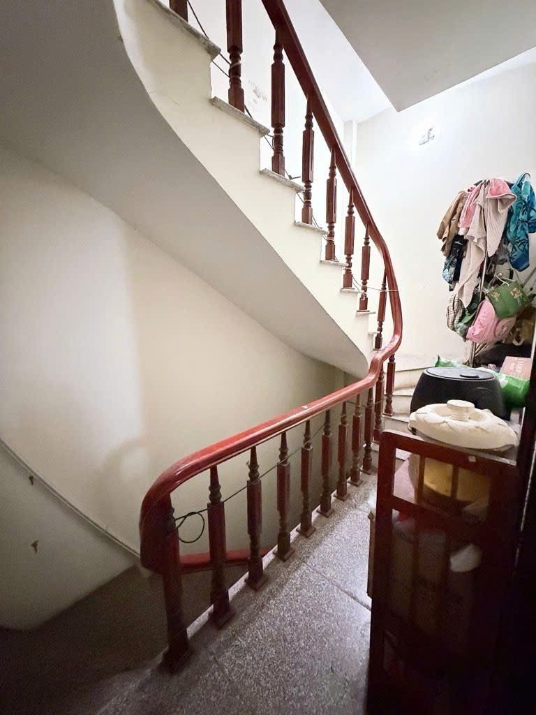 Cần bán Nhà mặt tiền đường Hoàng Mai, Phường Hoàng Văn Thụ, Diện tích 45m², Giá 7.5 Tỷ 2