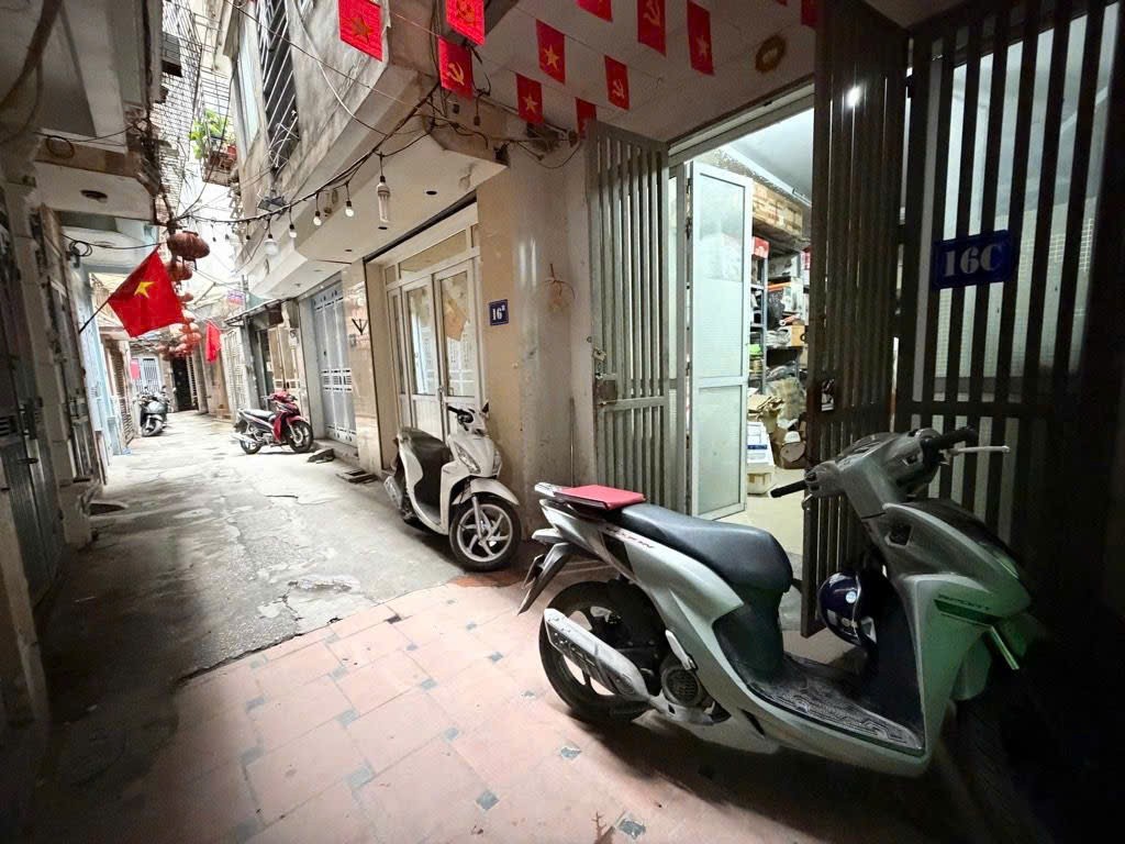 Cần bán Nhà mặt tiền đường Hoàng Mai, Phường Hoàng Văn Thụ, Diện tích 45m², Giá 7.5 Tỷ 6