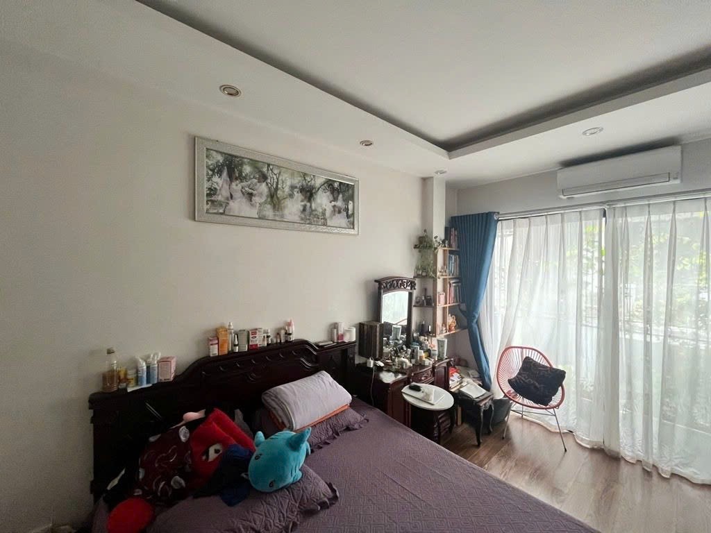 Cần bán Nhà mặt tiền đường Minh Khai, Phường Quỳnh Lôi, Diện tích 48m², Giá 13.5 Tỷ 6