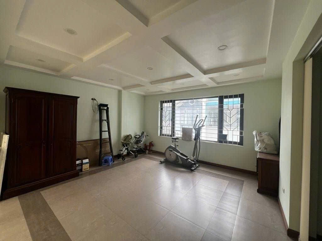Cần bán Nhà mặt tiền đường Kim Đồng, Phường Giáp Bát, Diện tích 57m², Giá 19.5 Tỷ
