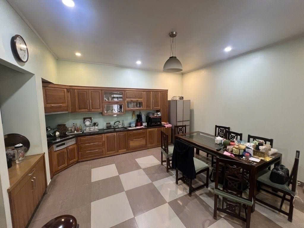 Cần bán Nhà mặt tiền đường Kim Đồng, Phường Giáp Bát, Diện tích 57m², Giá 19.5 Tỷ 2