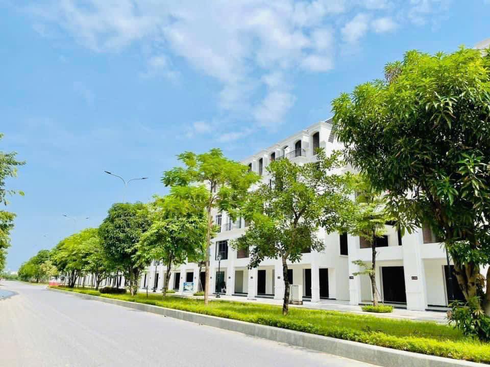 Cần bán căn LK khu Nhật, tại KĐT Hinode Royal Park, mặt đường Di Ái vị trí kinh doanh,0901513811 4