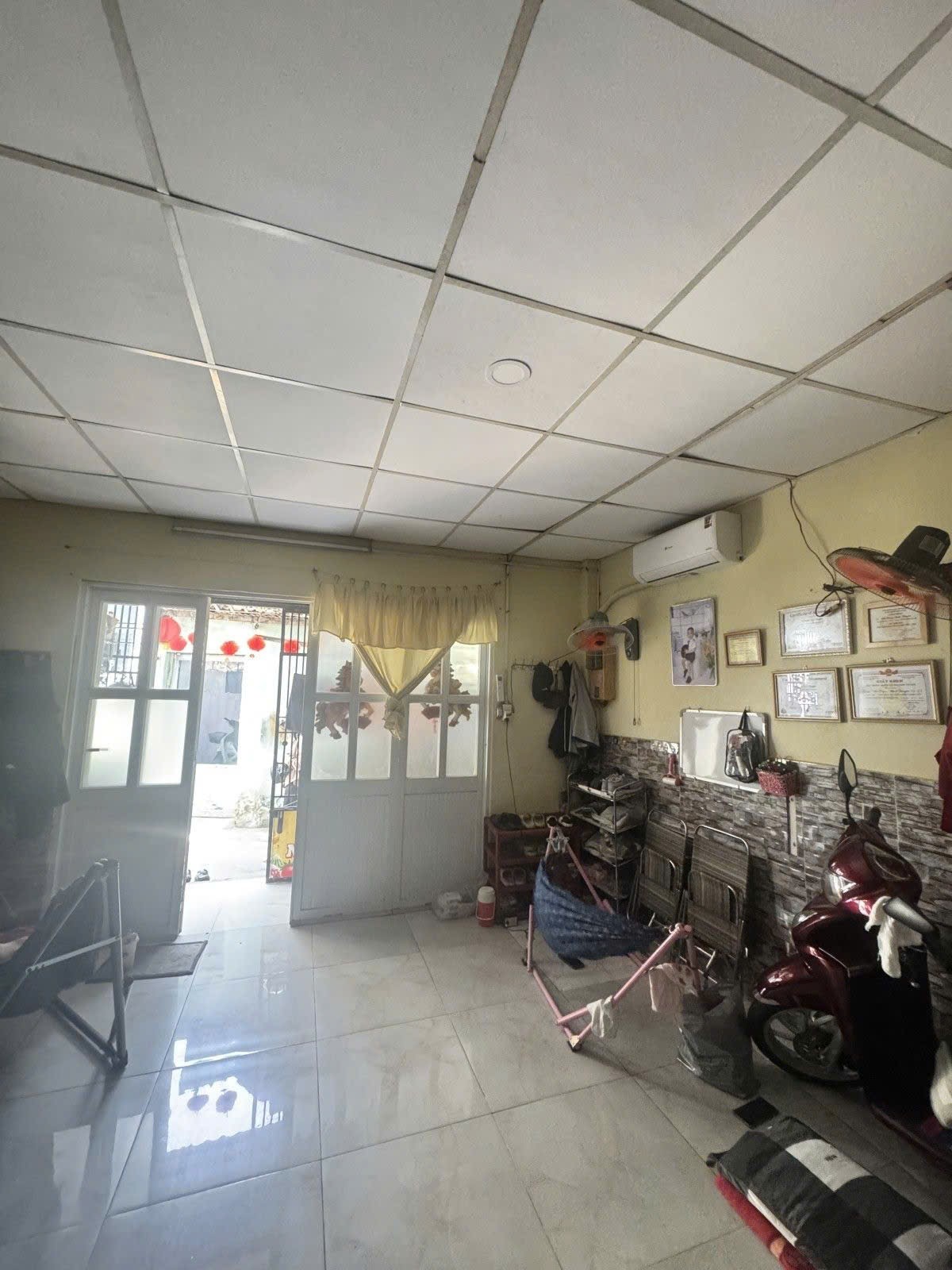 NHÀ 34M2 2 TẦNG SỔ RIÊNG - DÂN CƯ HIỆN HỮU – HẺM 1/ TÔ NGỌC VÂN GẦN PHẠM VĂN ĐỒNG 4