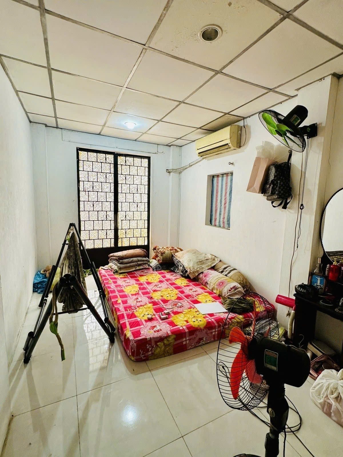 NHÀ SỔ RIÊNG HOÀN CÔNG - KO QUY HOẠCH KO LỘ GIỚI - CÁCH VINCOM THỦ ĐỨC 200 MÉT
