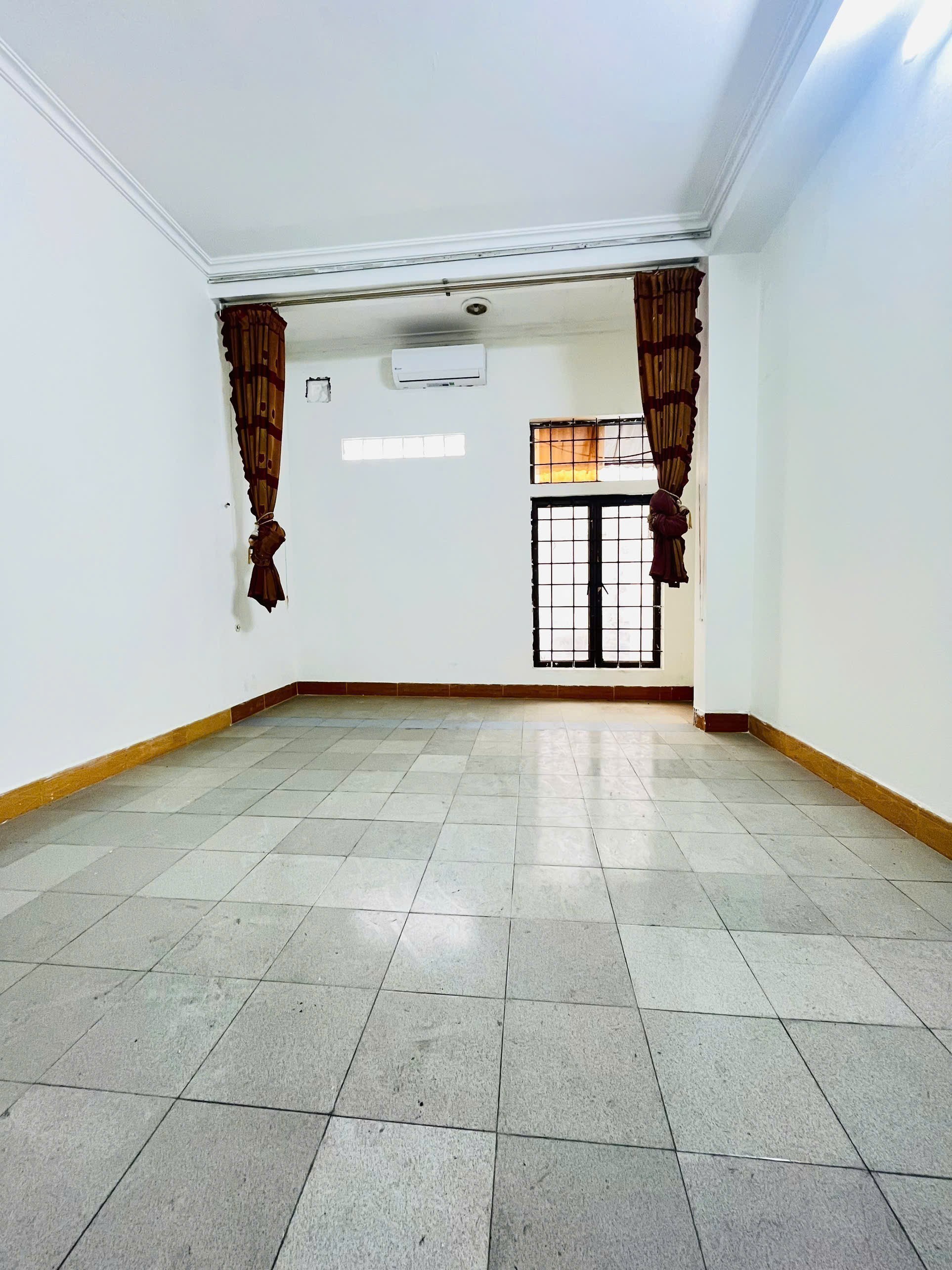 Cho thuê nhà riêng ngõ 156 Kim Ngưu, Hai Bà Trưng 60M x 4T (4 ngủ) giá 14tr Ở NHÓM 9NG 4