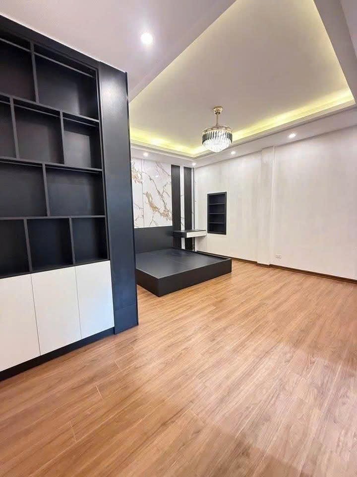 Cho thuê NHÀ ĐẸP ngõ 107 Trần Khát Chân, Hai Bà Trưng 40M x 5T (3 ngủ) FULL ĐỒ giá 15.5 triệu 3