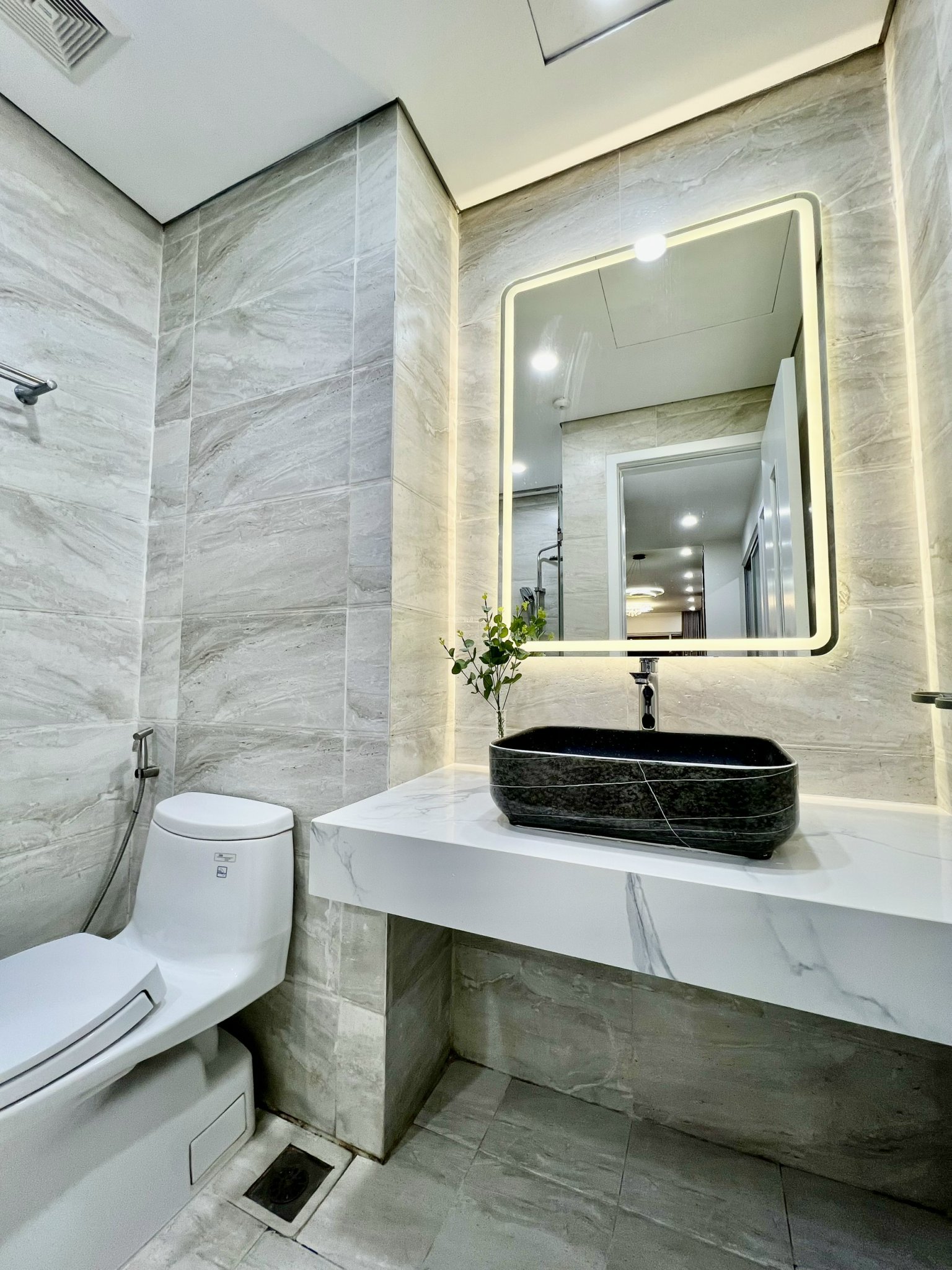 Ba'n căn 3 ngủ 105m2 Imperia Garden - căn góc đẹp full đồ vào luôn 2