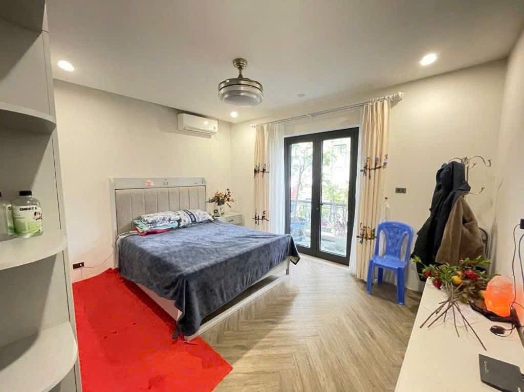 Ngộp bank bán Gấp nhà LK KĐT Văn Khê gần trường quốc tế 83m2 chỉ 18 tỷ. LH 0989626116 2