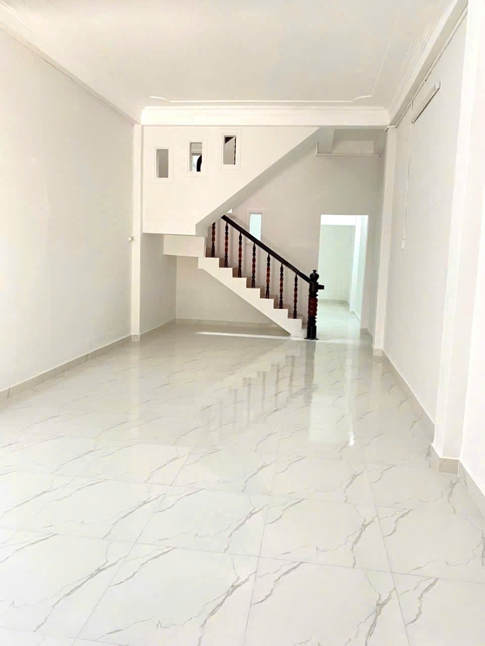 Nhà 3 Tầng  Biển Nha Trang Đi Bộ Ra Biển Chỉ 600M Giá Rẻ 2