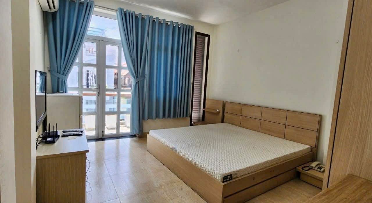 NHÀ 4 TẦNG BÙI ĐÌNH TUÝ - 68m2 (4×17) - HẺM 8m OTO TRÁNH - DÒNG TIỀN 23TR/THÁNG 11