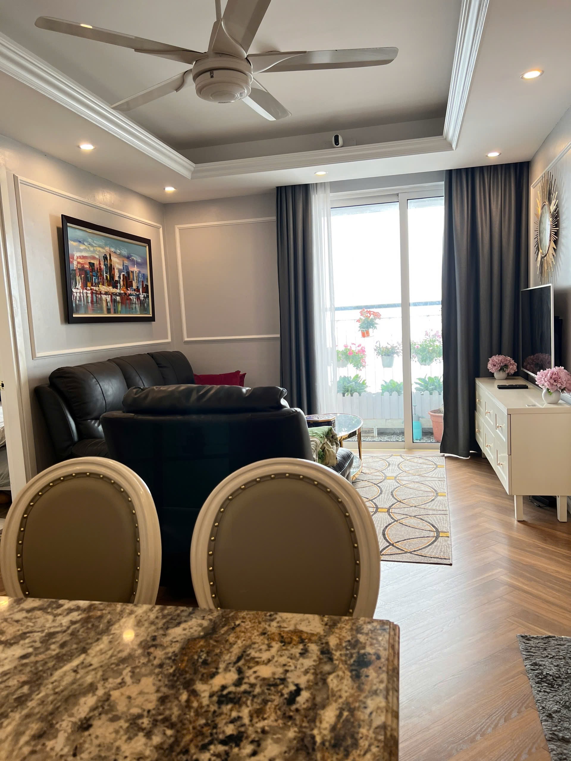 Bán căn hộ 2PN SEASONS AVENUE full đồ giá 6ty15 2