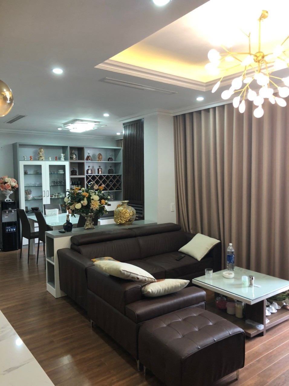 Bán căn VIEW HỒ 3PN-90m2 tại Vinhomes D'Capitale -  TÒA C7 3