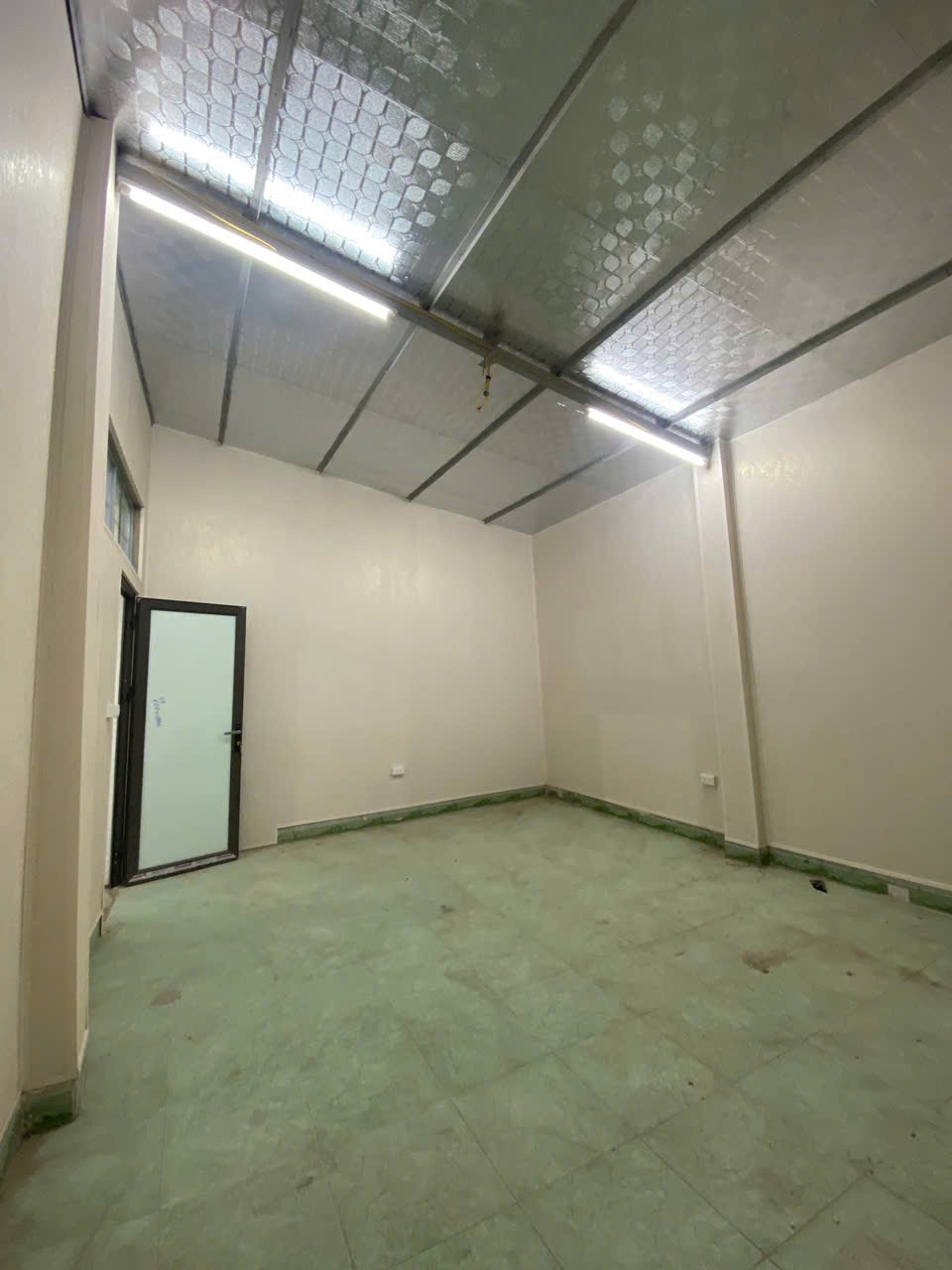 CHO THUÊ KHO LONG BIÊN – 120M² – XE TẢI VÀO TẬN NƠI 3