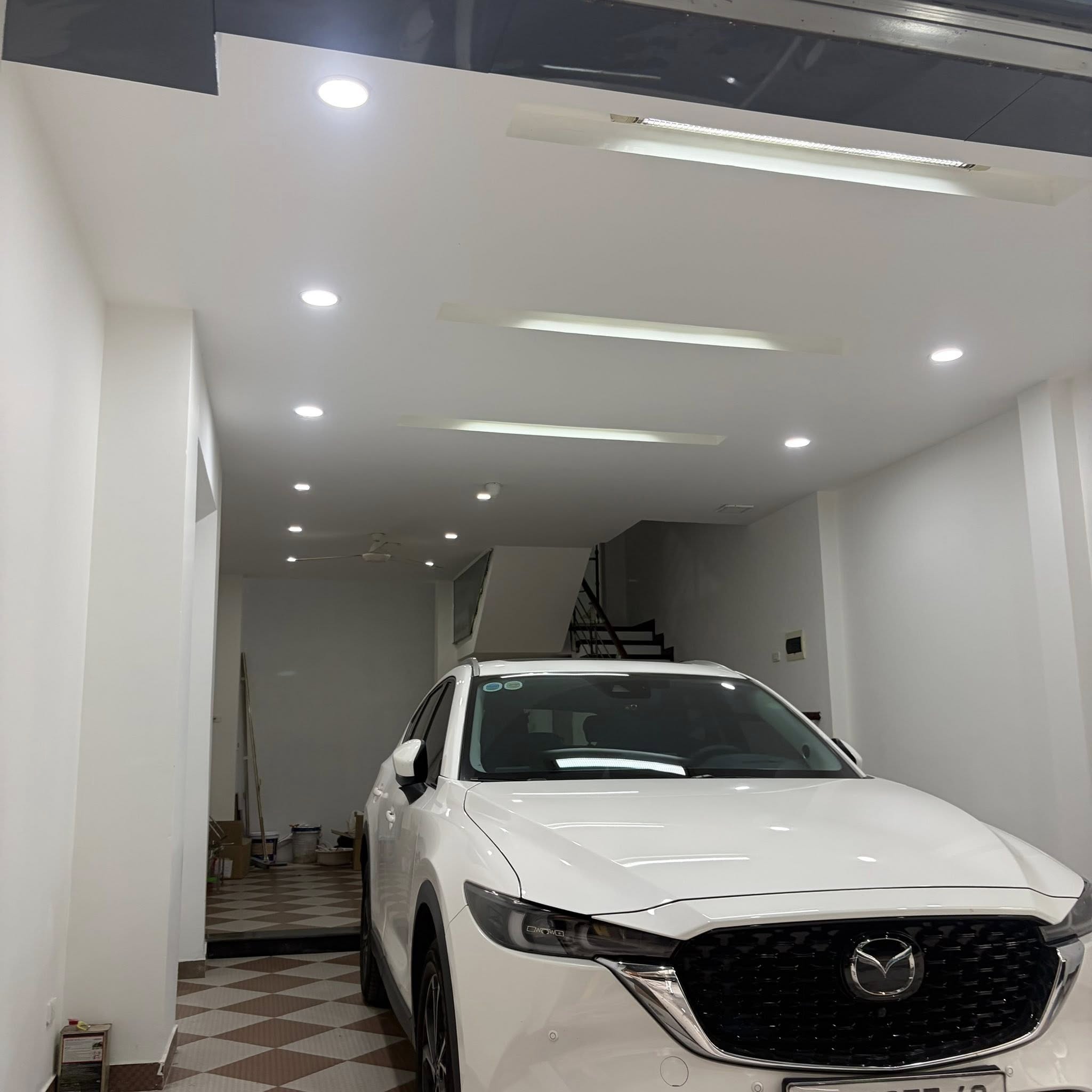 BÁN NHÀ NGUYỄN THỊ ĐỊNH, DT60M2 MT5M, GẦN PHỐ, OTO TRÁNH, KINH DOANH , VP, 36.X TỶ 2