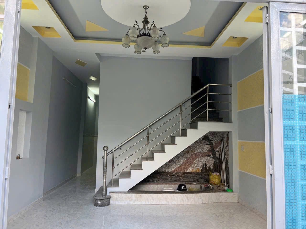 Bán nhà 1 lầu 75m2 Huỳnh Tấn Phát Nhà Bè, 4PN, 4 Tỷ 95, gần Quận 7 5
