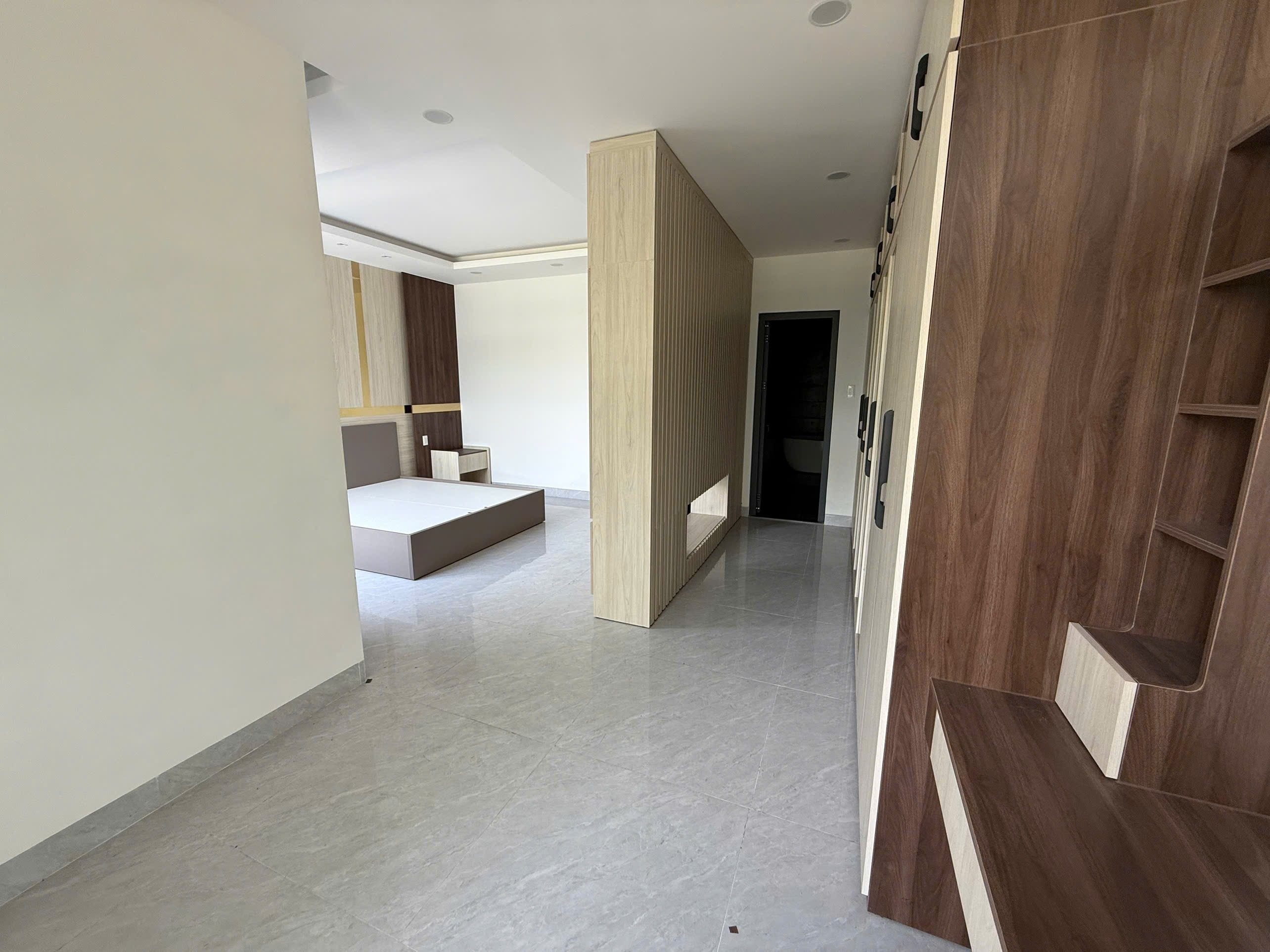 Cho thuê Nhà mặt tiền Phường Phú Hữu, Quận 9, Diện tích 102m², Giá 30 Triệu/tháng 7