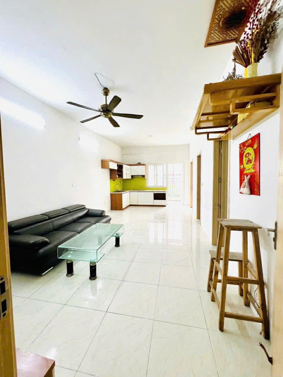 Chủ nhà cần tiền bán gấp căn hộ 2 ngủ 2wc chung cư Thanh Hà 2