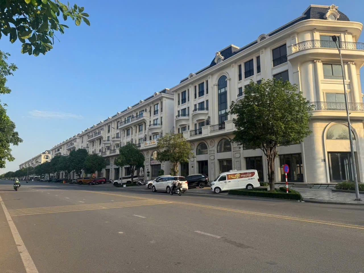 Cho thuê Nhà mặt tiền Phường Hiệp Bình Phước, Thủ Đức, Diện tích 100m², Giá 150 Triệu/tháng