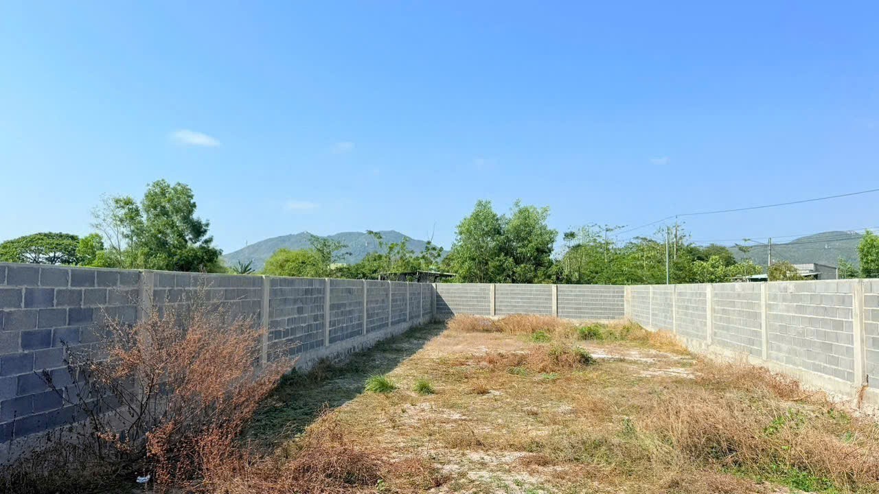 HÀNG HIẾM – GIÁ TỐT – VỊ TRÍ ĐẸP KHÓ TÌM 2