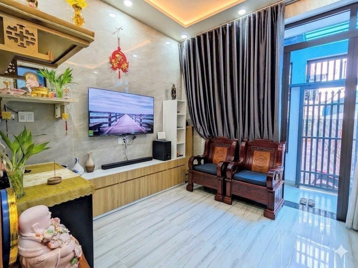 Bán Nhà  Góc 2 Mặt Tiền Đường Huỳnh Tấn Phát, Quận 7 - Cạnh Phú Mỹ Hưng - 5TỶ5. 2