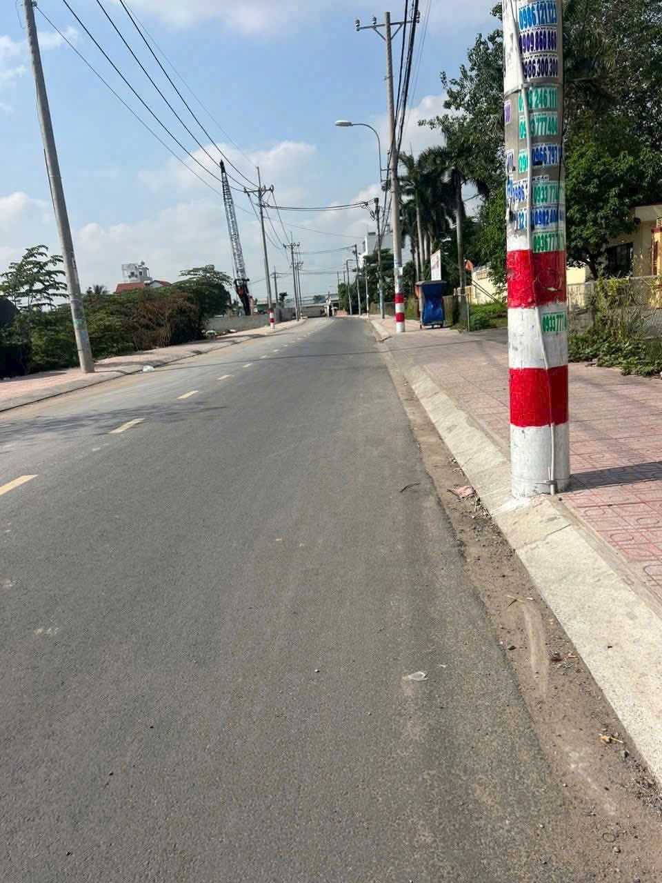 MẶT TIỀN NHỰA AN NHƠN TÂY – NGANG 20M – GIÁ CHỈ 10.5 TỶ VỊ TRÍ ĐẸP