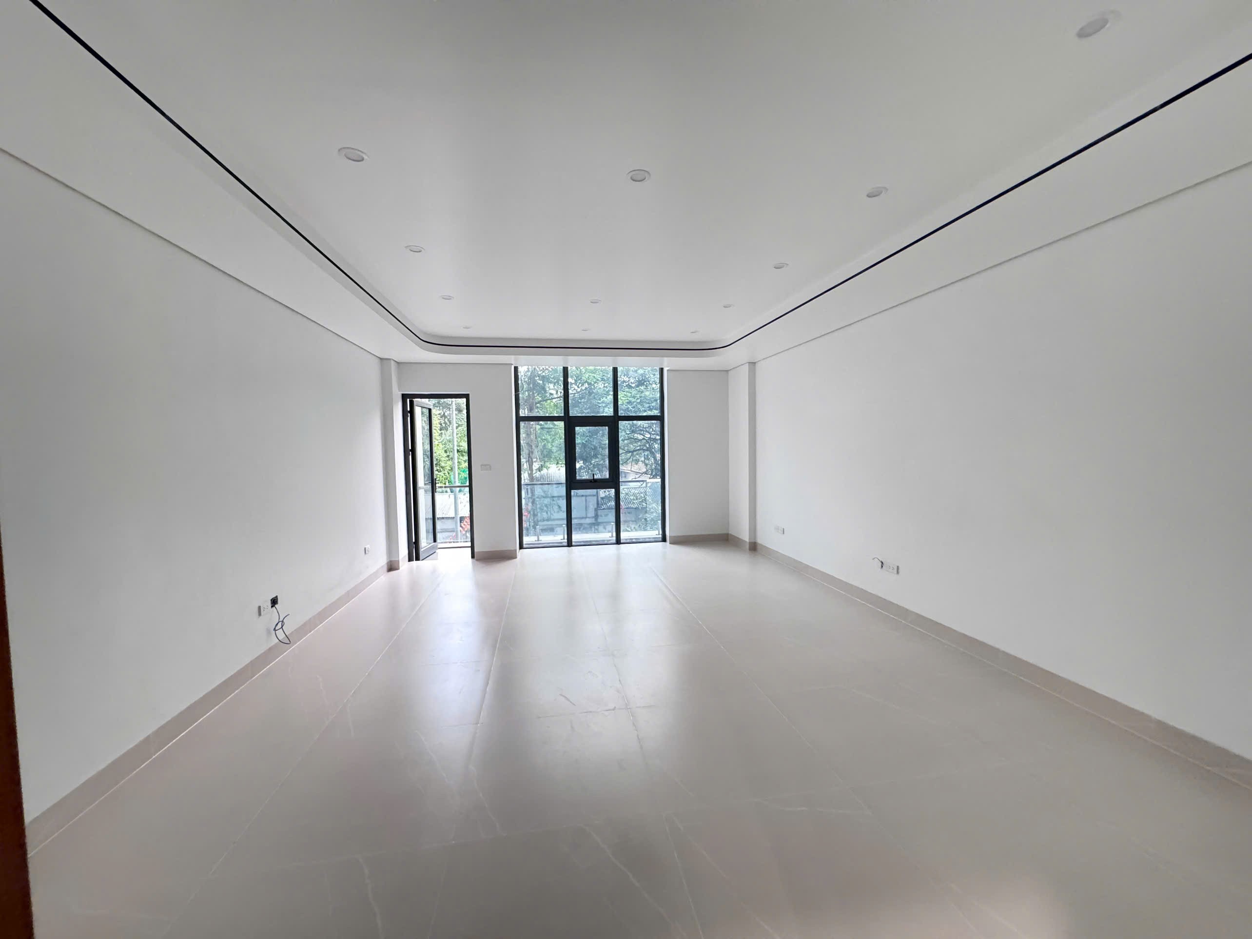 Cho Thuê Tầng 1 + 2 Liền Kề B1.1 – Chung Cư Thanh Hà 4