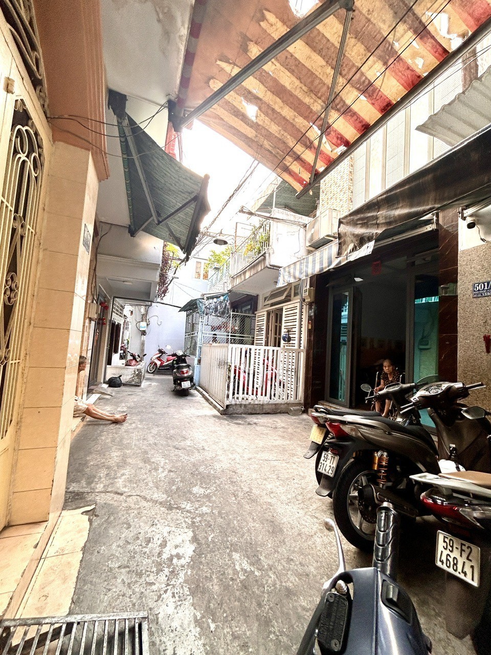 BÁN NHÀ Đ.ĐOÀN VĂN BƠ- NGANG 3.6M VUÔNG VỨC ĐẸP- CHỈ 3.98Đ- LƯU THÔNG XÓM CHIẾU- TÔN ĐẢN- NGUYỄN 5