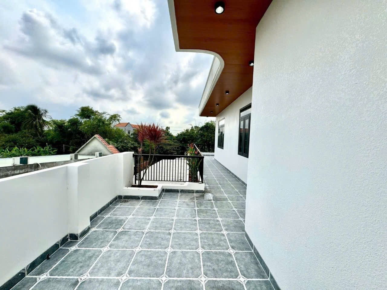 Bán nhà vườn đẹp xã Long Trạch, Cần Đước dt 288m2 full thổ 1 lầu m 4pn,3wc giá 4,85 tỷ 6