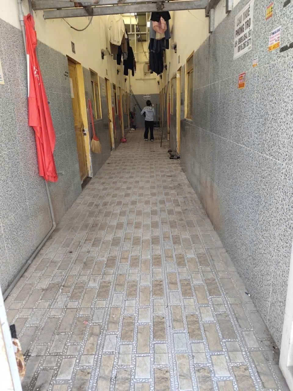 Bán dãy trọ 10 phòng đang cho thuê full trong kdc Trung Thành dt 202m2 full thổ giá 3,95 tỷ 4