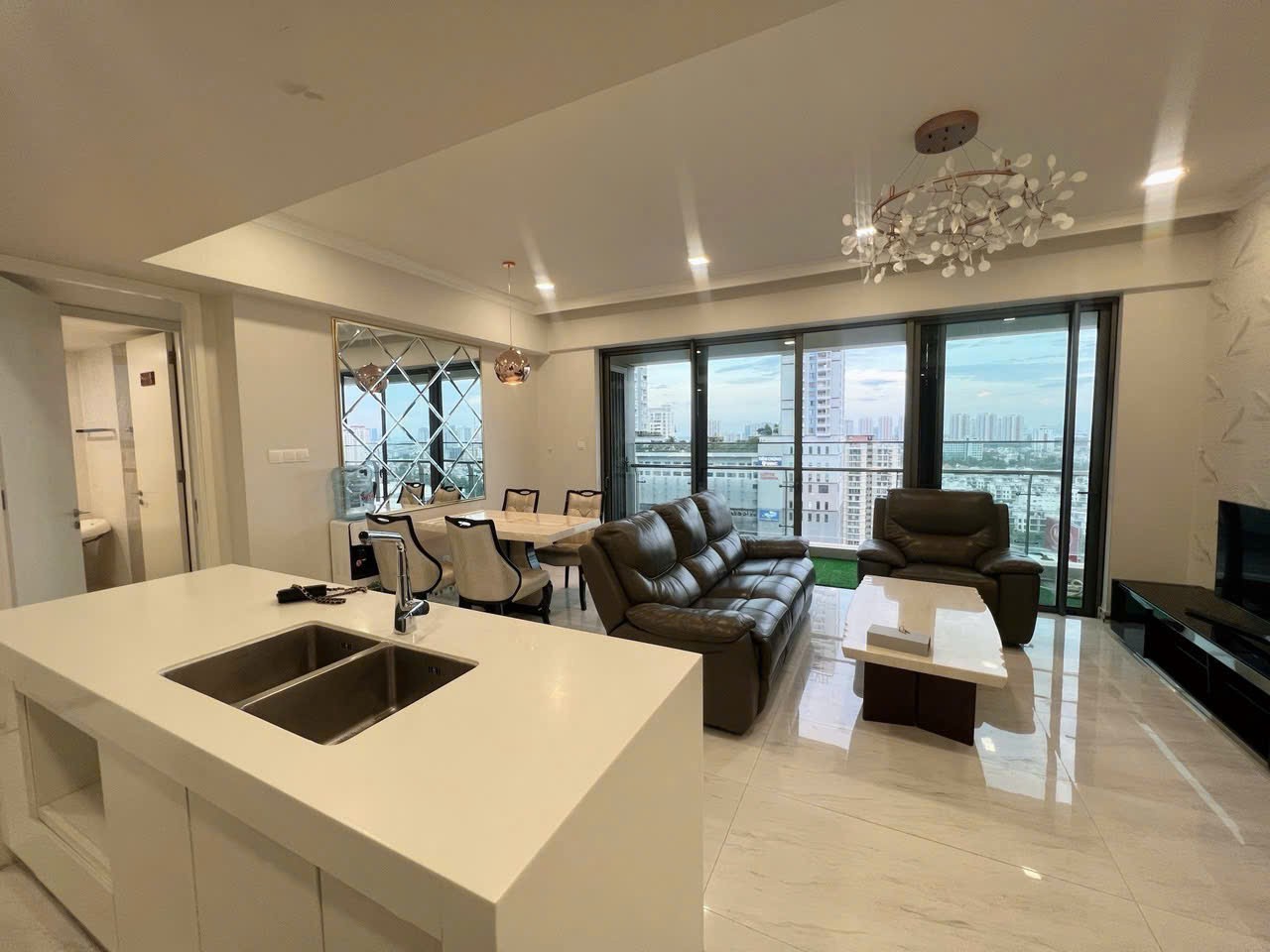 Cần bán Căn hộ chung cư Phường Thảo Điền, Quận 2, Diện tích 90m², Giá 12.5 Tỷ 8