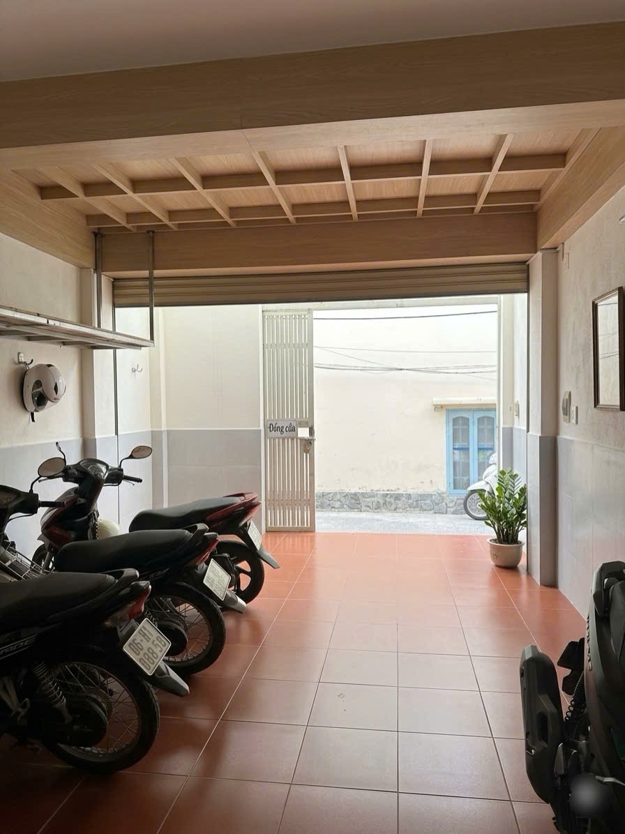 GIÁ 6.x TỶ- NHÀ 4 TẦNG QUẬN 7- DT GẦN 55M2- DÒNG TIỀN 120TR/NĂM- GẦN PHÚ MỸ HƯNG. 4