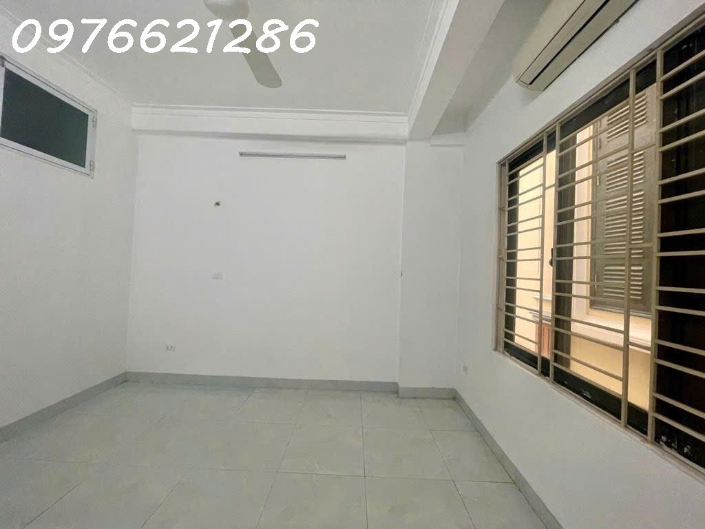 BÁN NHÀ 3 TẦNG- Ô CÁCH – 45M² – MT 4M – 7,3 TỶ – CÁCH 1 NHÀ RA PHỐ – GIÁ QUÁ TỐT 4