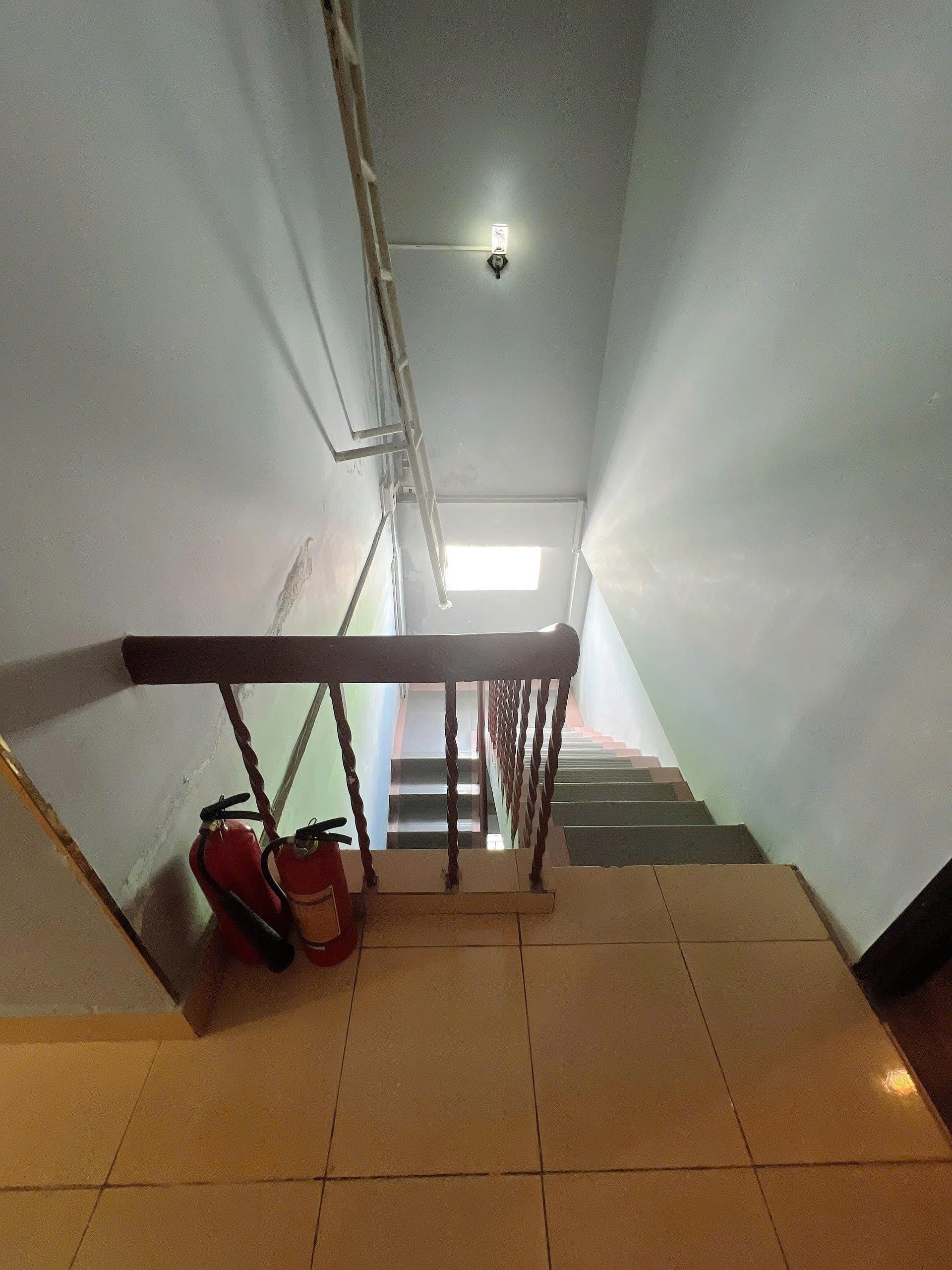 BÁN NHÀ MẶT TIỀN NGUYỄN VĂN CỪ - 17 TỶ, 98M2, KINH DOANH 5