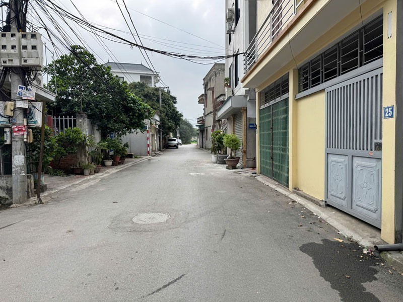 Bán 64,3m2 Đất Thổ Cư Thôn Đặng - Ngõ 403 Ỷ Lan: Đường Ô Tô Tránh, Trải Nhựa Cực Đẹp